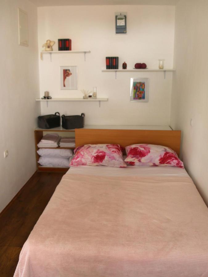 Cosy Apartment - 10 Minutes Walk To Sea Zadar Luaran gambar